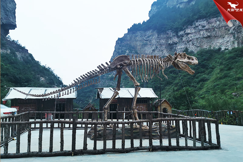 恐龍化石骨架，霸王龍化石骨架
